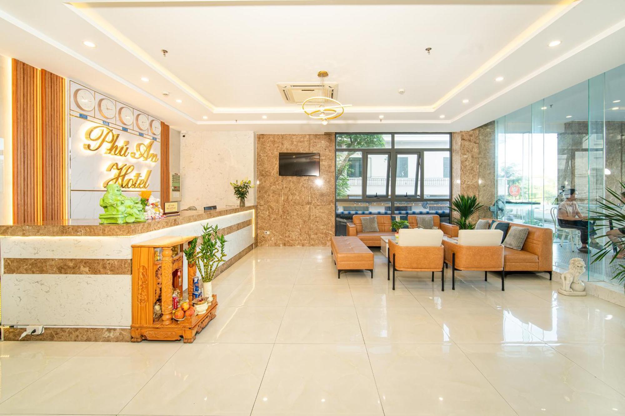 Phu An Hotel Da Nang Buitenkant foto