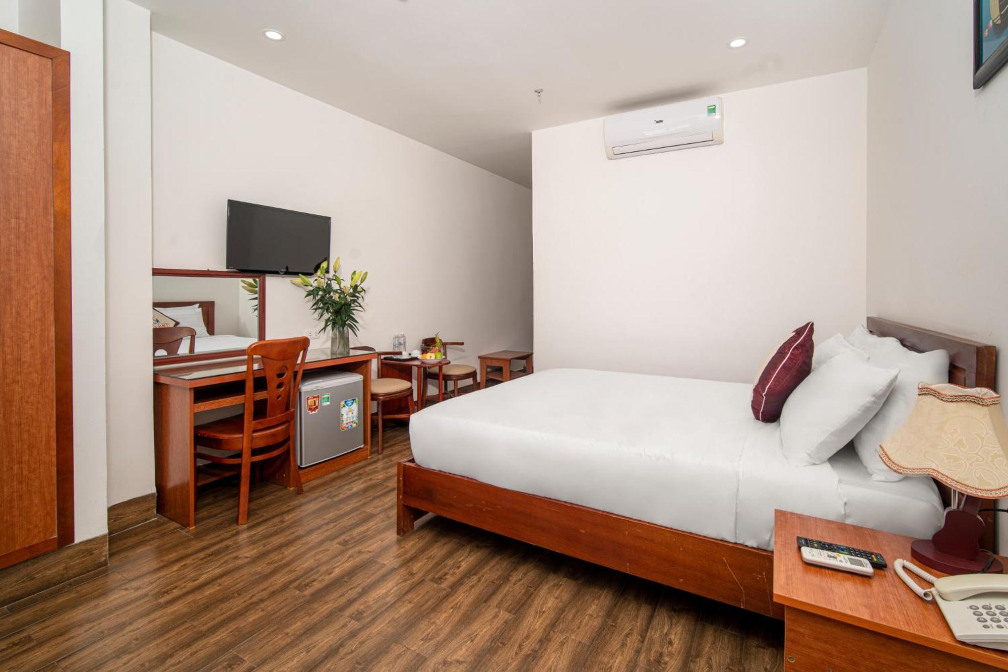 Phu An Hotel Da Nang Buitenkant foto