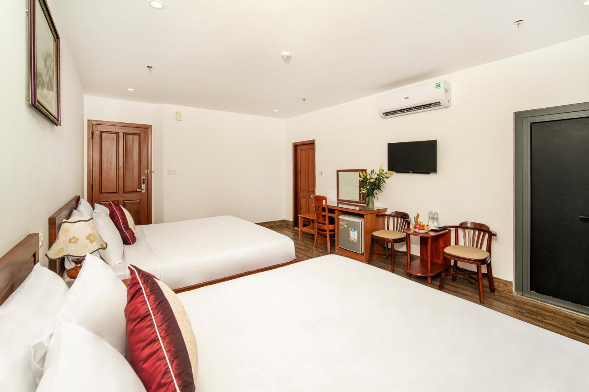Phu An Hotel Da Nang Buitenkant foto